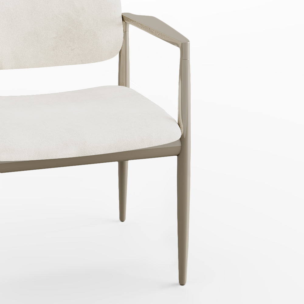 Laggi II Chair