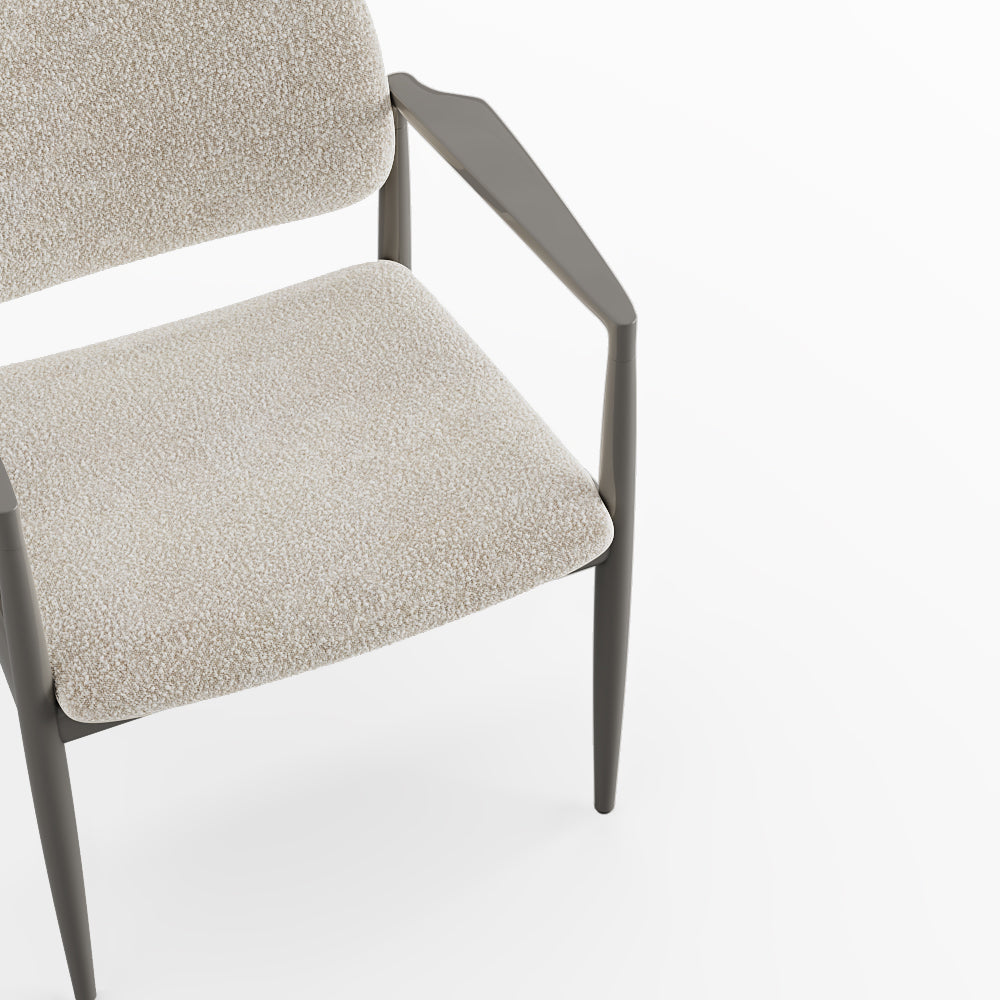 Laggi II Chair
