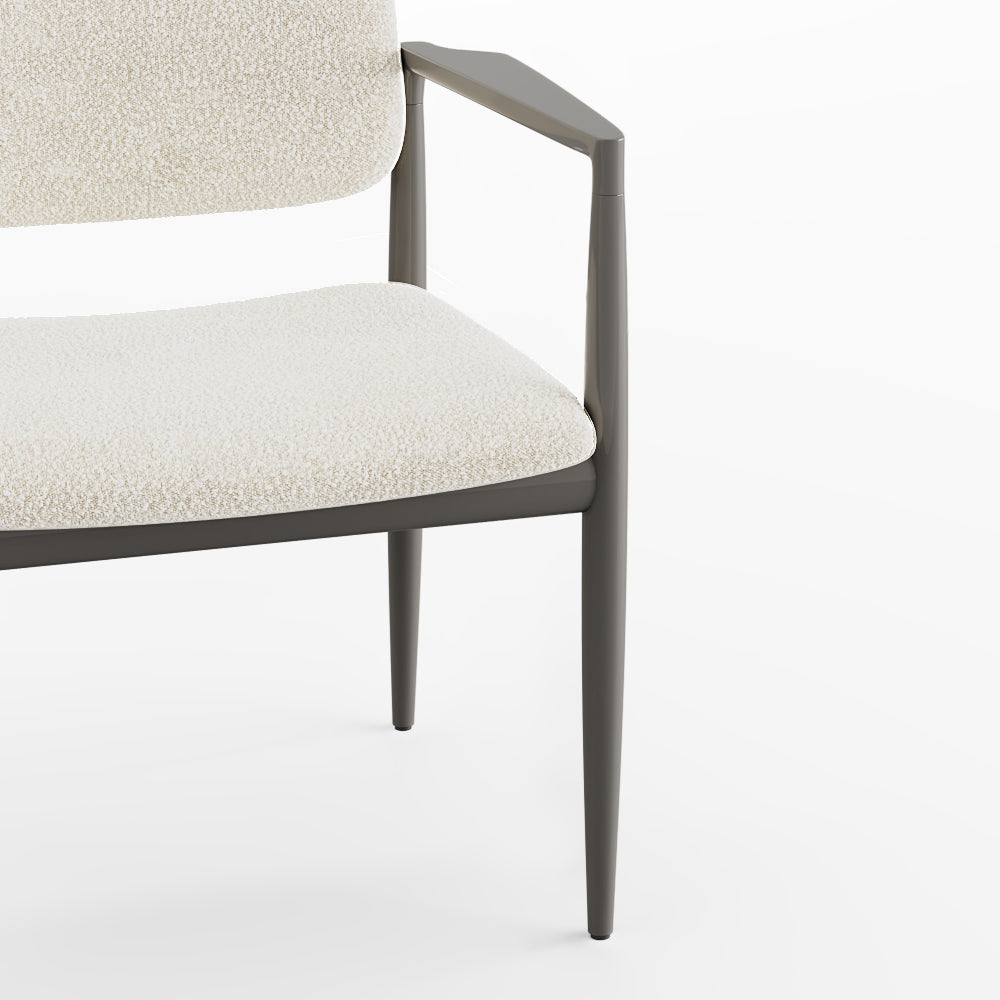 Laggi II Chair