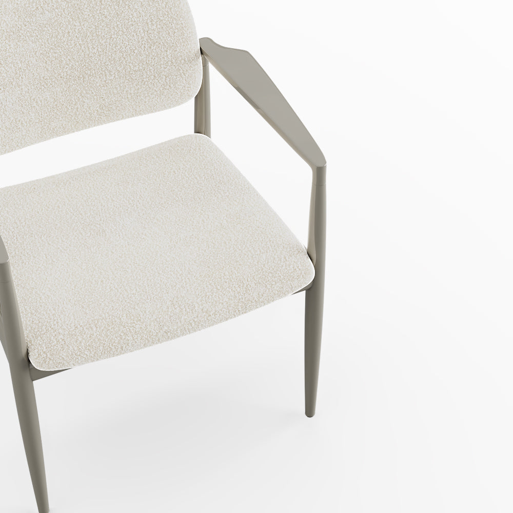 Laggi II Chair