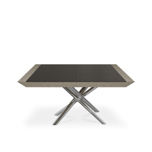 Quadra dining table